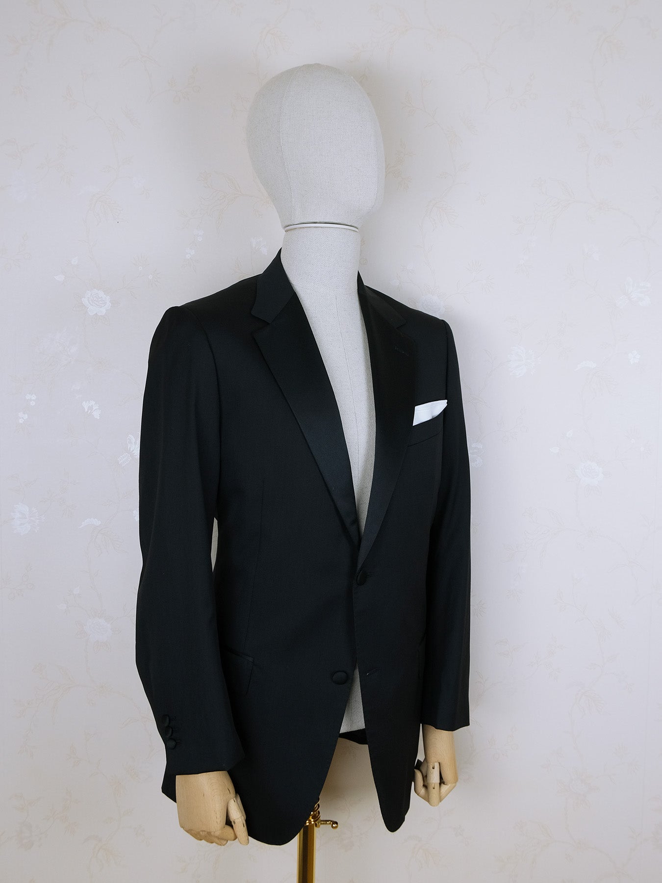 Cavaliere, dinner suit, size 52EU, all wool, tuxedo