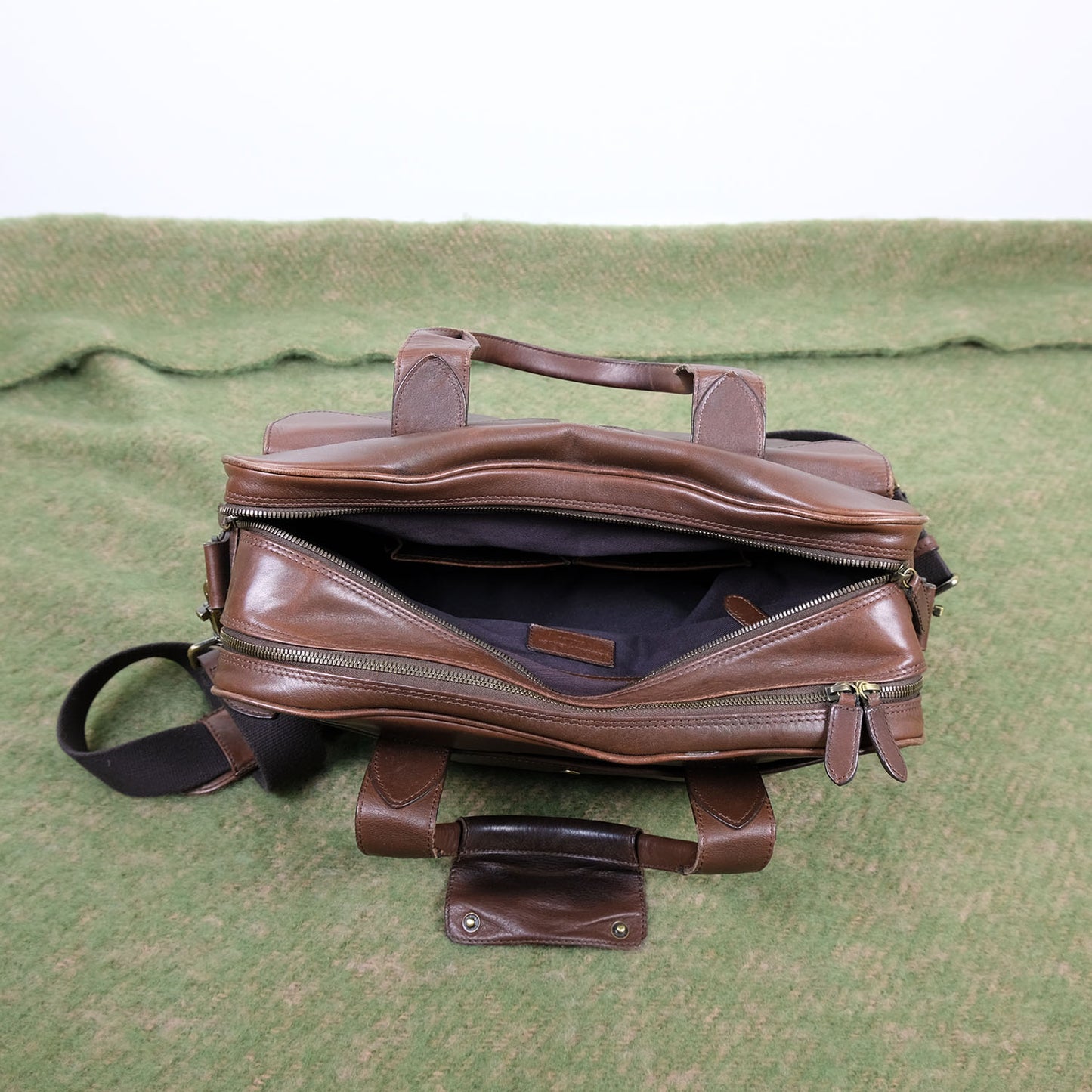 Aspinal, brown calfskin shoulder bag, RRP 945 e