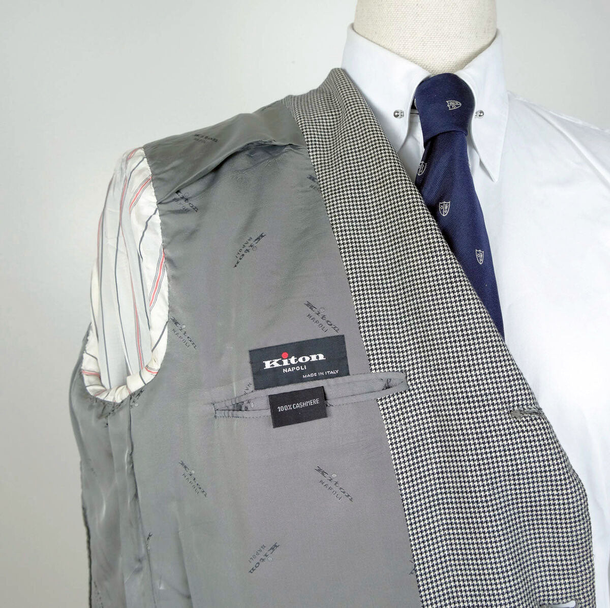 Kiton, grey cashmere wool jacket, size 58EU, RRP 7010 euros