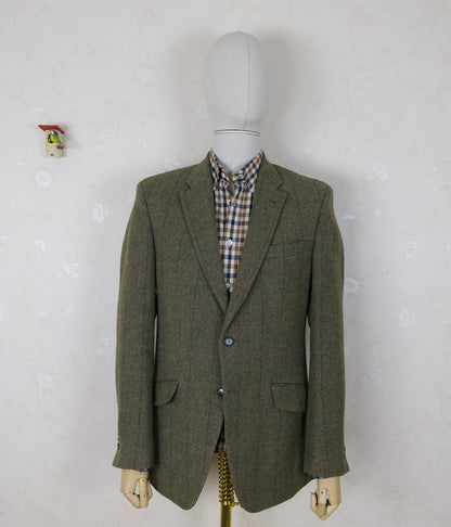 Louis Copeland, green tweed jacket, size 40UK, gorgeous fabric, Lovat tweed