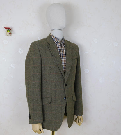 Louis Copeland, green tweed jacket, size 40UK, gorgeous fabric, Lovat tweed