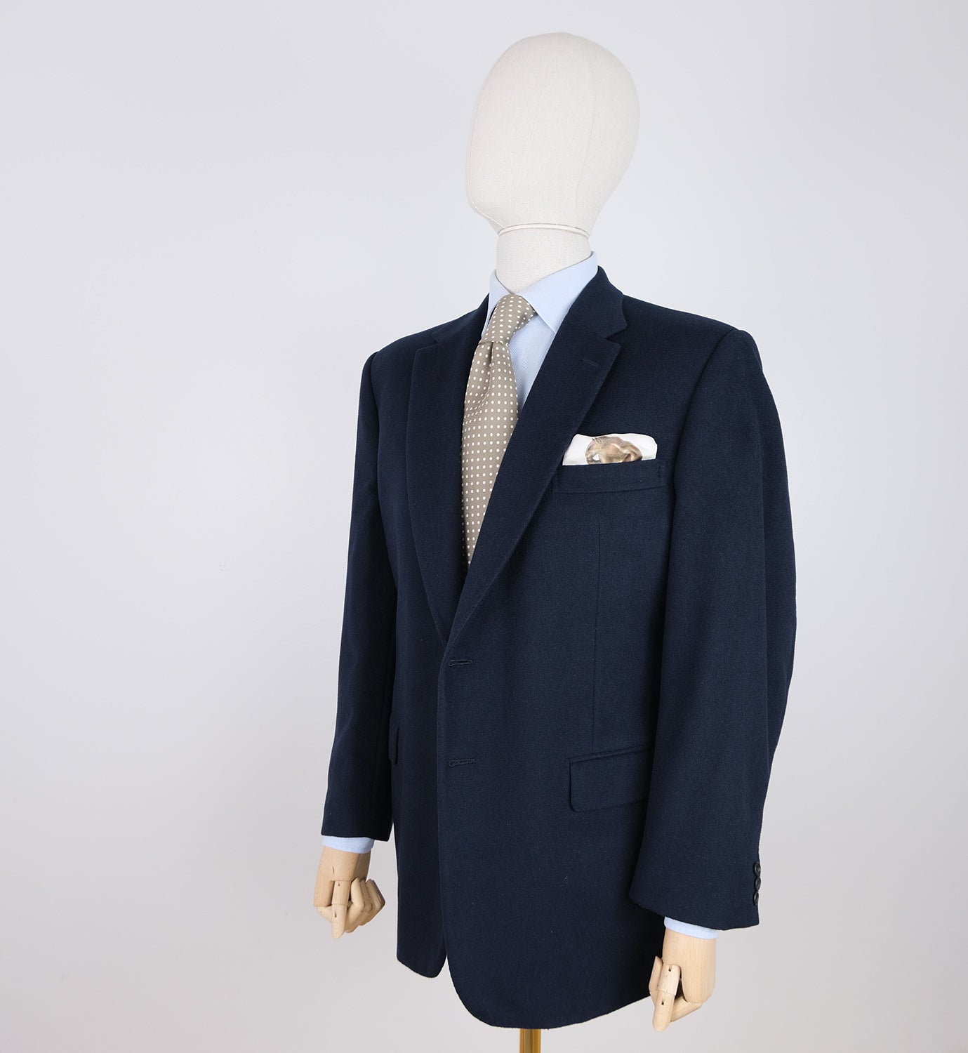 Chester Barrie, navy cashmere jacket, size 56EU, RRP 2400 euros
